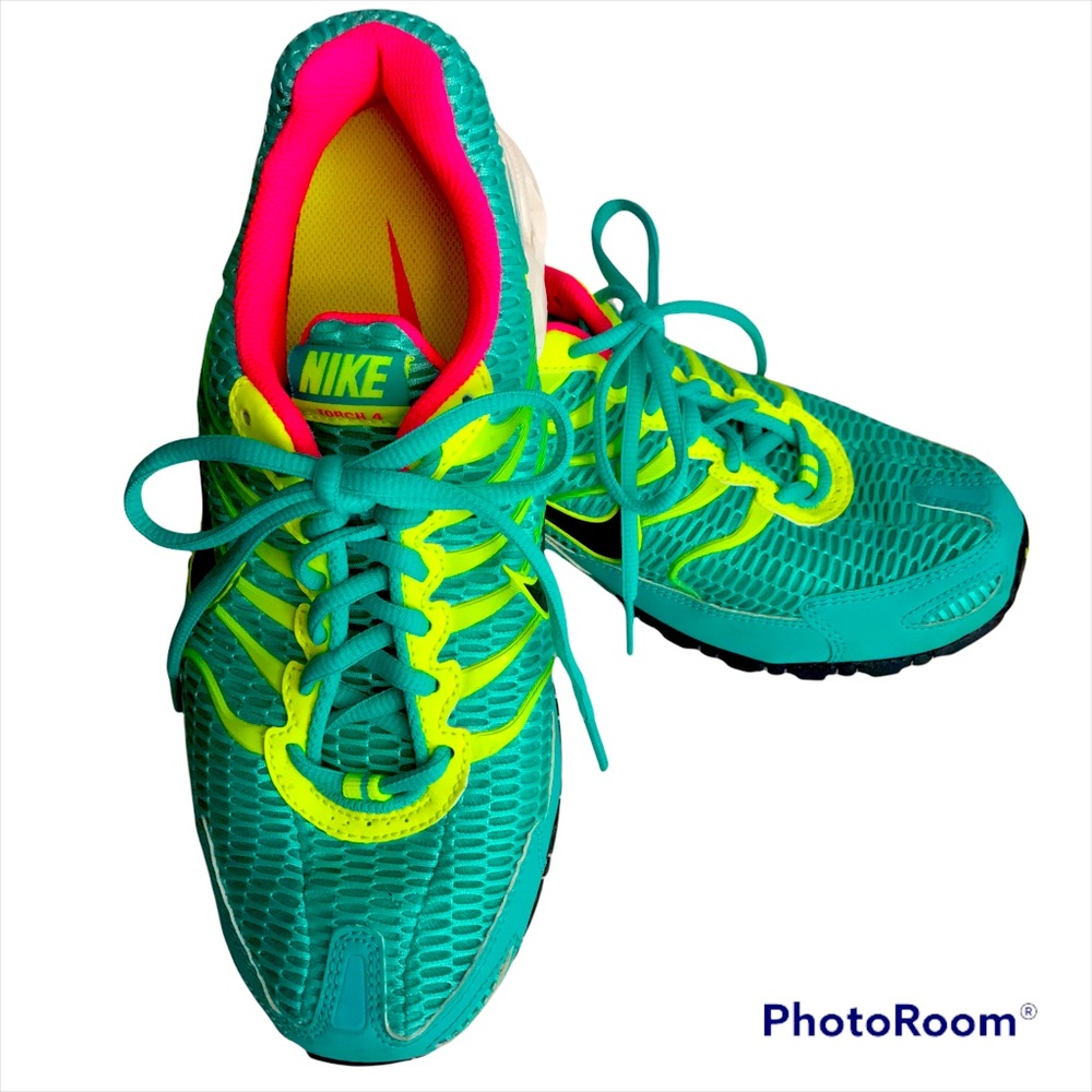 Nike Air Max Torch 4 Women’s Size 9 Running Walking Shoes Hyper Jade Pink MaxAir